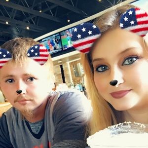 Meet your Posher, Skyler